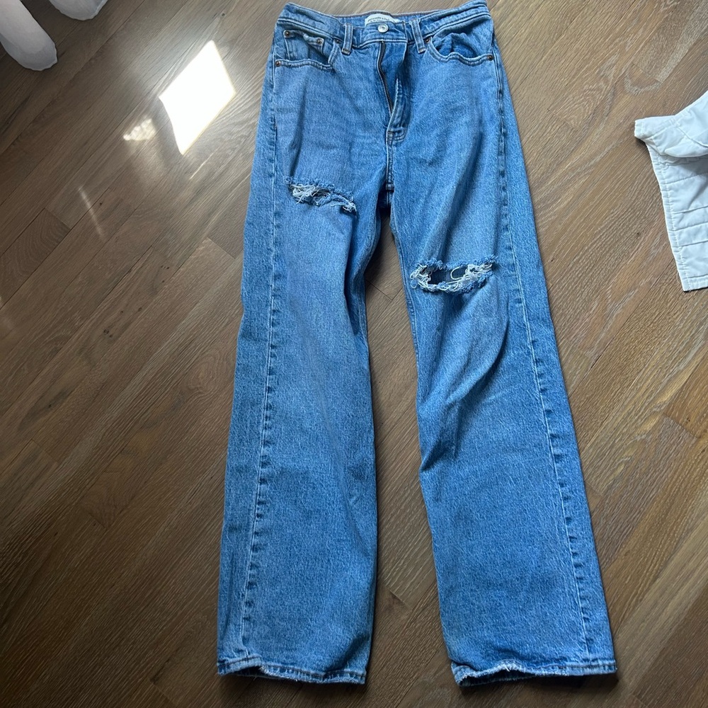 Abercrombie & Fitch High Rise 90s relaxed Jean